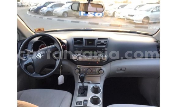 Buy Import Toyota Highlander Black Car in Import - Dubai in Arusha Buy Import Toyota Highlander Black Car in Import - Dubai in Arusha