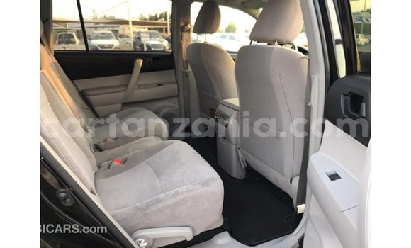 Buy Import Toyota Highlander Black Car in Import - Dubai in Arusha Buy Import Toyota Highlander Black Car in Import - Dubai in Arusha