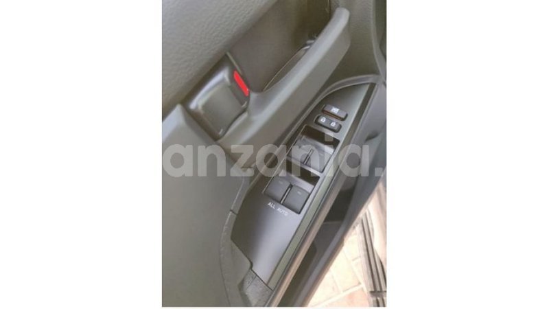 Big with watermark toyota land cruiser arusha import dubai 7563