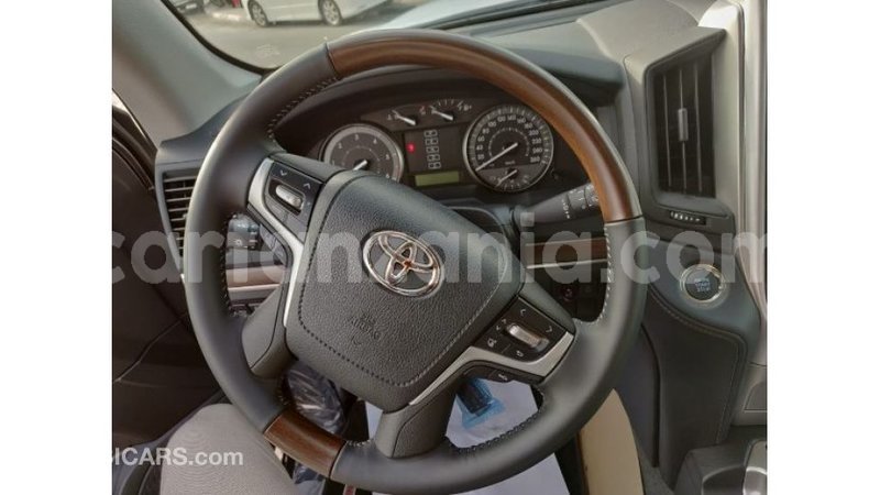 Big with watermark toyota land cruiser arusha import dubai 7563