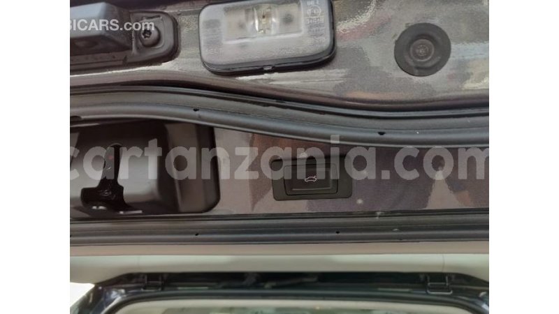 Big with watermark toyota land cruiser arusha import dubai 7563