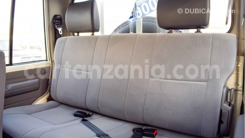 Big with watermark toyota land cruiser arusha import dubai 7564