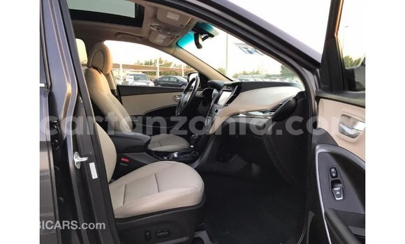 Buy Import Hyundai Santa Fe Black Car in Import - Dubai in Arusha Buy Import Hyundai Santa Fe Black Car in Import - Dubai in Arusha