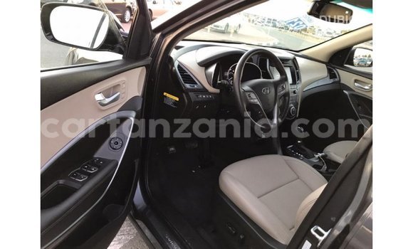 Buy Import Hyundai Santa Fe Black Car in Import - Dubai in Arusha Buy Import Hyundai Santa Fe Black Car in Import - Dubai in Arusha