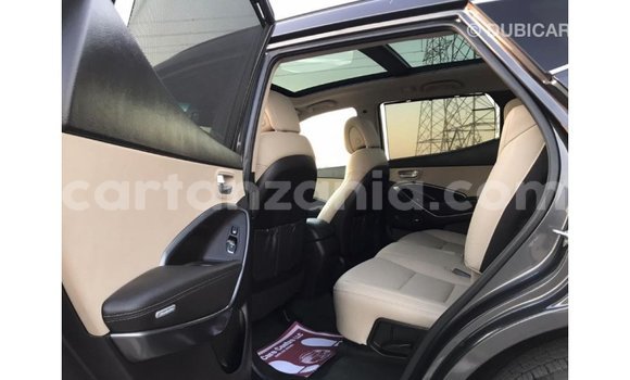 Buy Import Hyundai Santa Fe Black Car in Import - Dubai in Arusha Buy Import Hyundai Santa Fe Black Car in Import - Dubai in Arusha