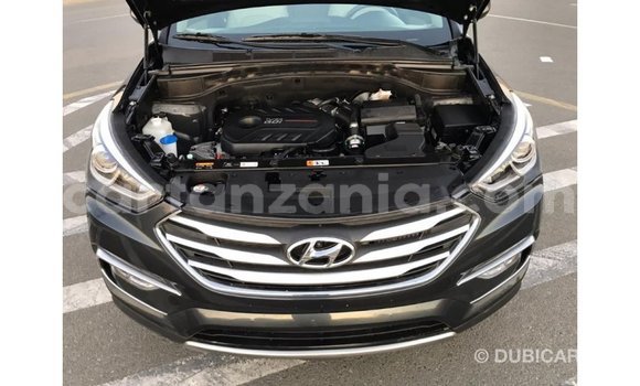 Buy Import Hyundai Santa Fe Black Car in Import - Dubai in Arusha Buy Import Hyundai Santa Fe Black Car in Import - Dubai in Arusha
