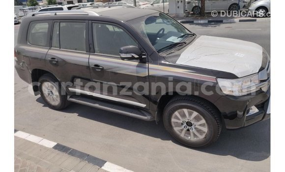 Buy Import Toyota Land Cruiser Other Car in Import - Dubai in Arusha Buy Import Toyota Land Cruiser Other Car in Import - Dubai in Arusha