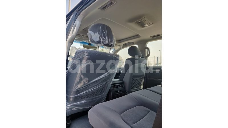 Big with watermark toyota land cruiser arusha import dubai 7570