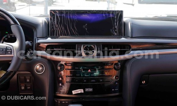 Nunua Imported Lexus LX Nyeupe Gari ndani ya Import - Dubai nchini Arusha Nunua Imported Lexus LX Nyeupe Gari ndani ya Import - Dubai nchini Arusha