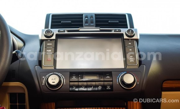 Nunua Imported Toyota Prado Nyeupe Gari ndani ya Import - Dubai nchini Arusha Nunua Imported Toyota Prado Nyeupe Gari ndani ya Import - Dubai nchini Arusha