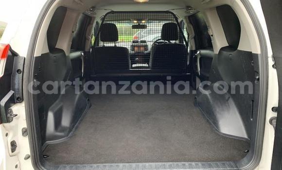 Nunua Ilio tumika Toyota Land Cruiser Nyingine Gari ndani ya Dar es Salaam nchini Dar es Salaam Nunua Ilio tumika Toyota Land Cruiser Nyingine Gari ndani ya Dar es Salaam nchini Dar es Salaam