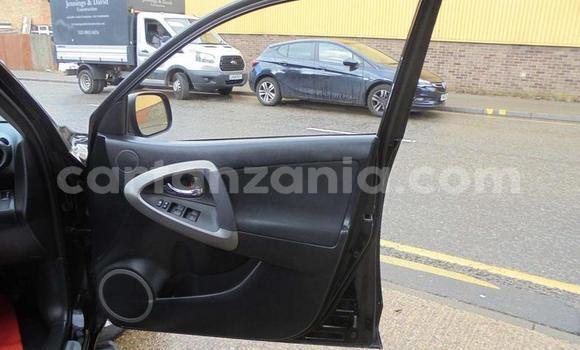 Nunua Ilio tumika Toyota RAV4 Nyingine Gari ndani ya Arusha nchini Arusha Nunua Ilio tumika Toyota RAV4 Nyingine Gari ndani ya Arusha nchini Arusha