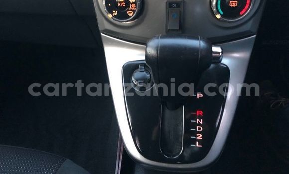 Nunua Ilio tumika Toyota Rush Bluu Gari ndani ya Dar es Salaam nchini Dar es Salaam Nunua Ilio tumika Toyota Rush Bluu Gari ndani ya Dar es Salaam nchini Dar es Salaam