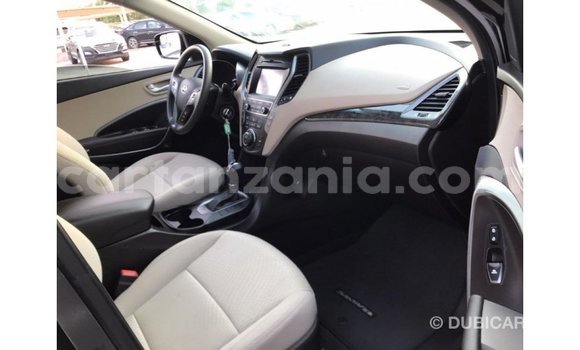 Nunua Imported Hyundai Santa Fe Nyingine Gari ndani ya Import - Dubai nchini Arusha Nunua Imported Hyundai Santa Fe Nyingine Gari ndani ya Import - Dubai nchini Arusha