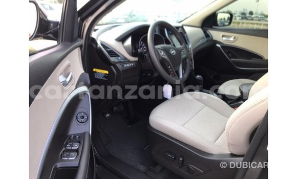 Nunua Imported Hyundai Santa Fe Nyingine Gari ndani ya Import - Dubai nchini Arusha Nunua Imported Hyundai Santa Fe Nyingine Gari ndani ya Import - Dubai nchini Arusha