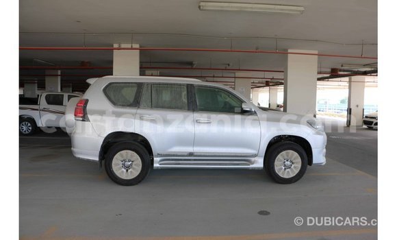 Nunua Imported Toyota Prado Nyingine Gari ndani ya Import - Dubai nchini Arusha Nunua Imported Toyota Prado Nyingine Gari ndani ya Import - Dubai nchini Arusha