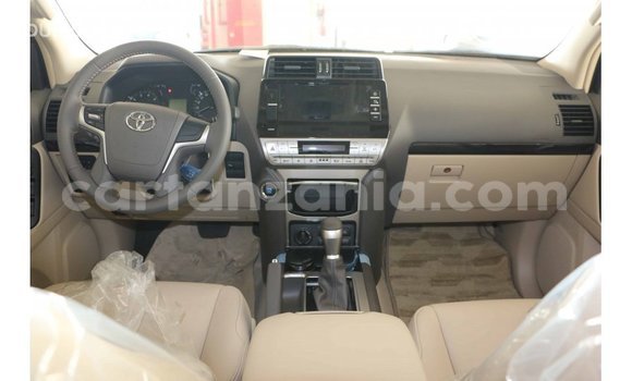 Nunua Imported Toyota Prado Nyingine Gari ndani ya Import - Dubai nchini Arusha Nunua Imported Toyota Prado Nyingine Gari ndani ya Import - Dubai nchini Arusha