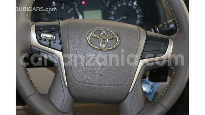 Big with watermark toyota prado arusha import dubai 7596