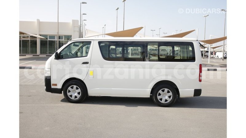 Big with watermark toyota hiace arusha import dubai 7599