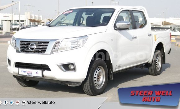 Buy Import Nissan Navara White Car in Import - Dubai in Arusha Buy Import Nissan Navara White Car in Import - Dubai in Arusha