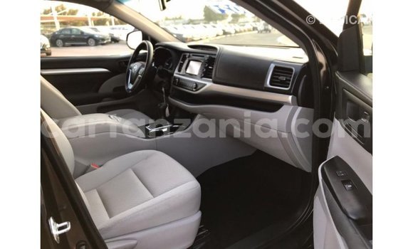 Buy Import Toyota Highlander Black Car in Import - Dubai in Arusha Buy Import Toyota Highlander Black Car in Import - Dubai in Arusha