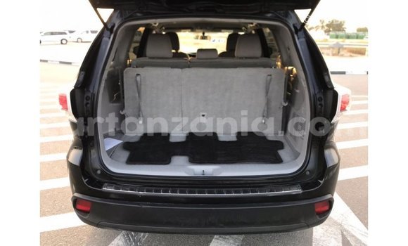Buy Import Toyota Highlander Black Car in Import - Dubai in Arusha Buy Import Toyota Highlander Black Car in Import - Dubai in Arusha