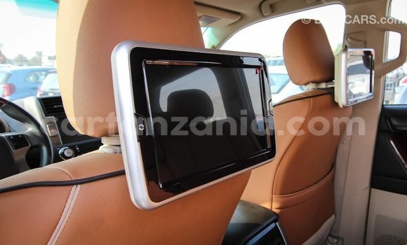 Buy Import Toyota Prado White Car in Import - Dubai in Arusha Buy Import Toyota Prado White Car in Import - Dubai in Arusha