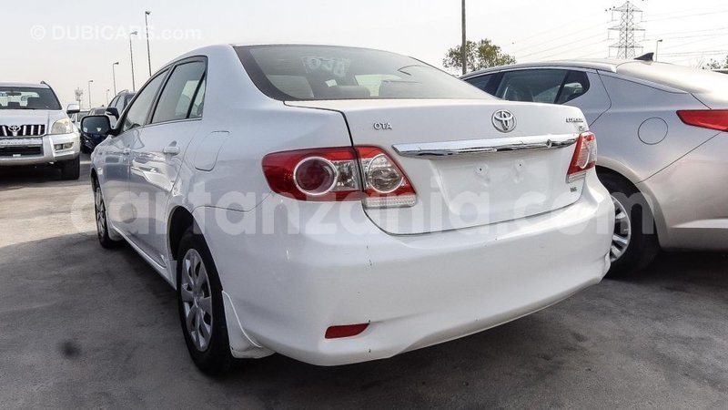 Big with watermark toyota corolla arusha import dubai 7616