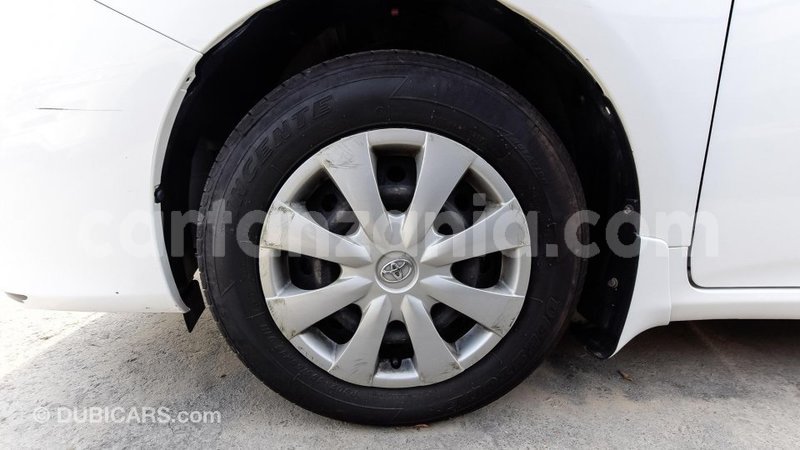 Big with watermark toyota corolla arusha import dubai 7616