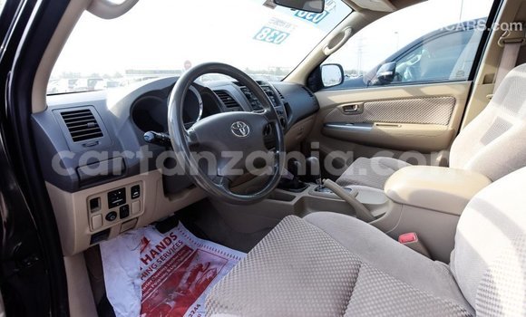 Buy Import Toyota Fortuner Black Car in Import - Dubai in Arusha Buy Import Toyota Fortuner Black Car in Import - Dubai in Arusha