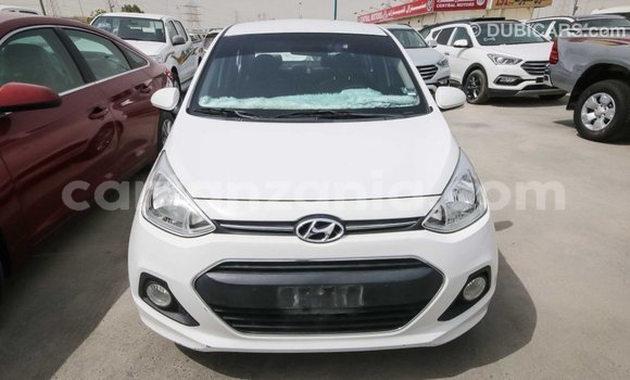 Buy Import Hyundai i10 White Car in Import - Dubai in Arusha Buy Import Hyundai i10 White Car in Import - Dubai in Arusha