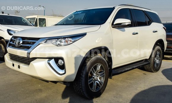 Buy Import Toyota Fortuner White Car in Import - Dubai in Arusha Buy Import Toyota Fortuner White Car in Import - Dubai in Arusha