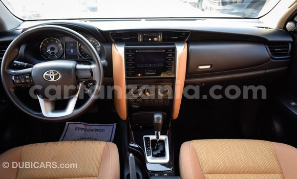 Buy Import Toyota Fortuner White Car in Import - Dubai in Arusha Buy Import Toyota Fortuner White Car in Import - Dubai in Arusha