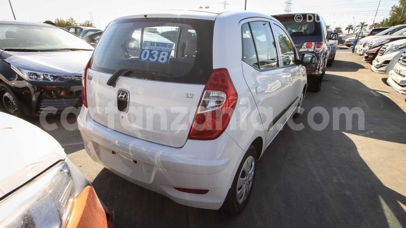 Big with watermark hyundai i10 arusha import dubai 7641