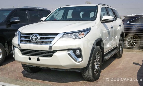 Buy Import Toyota Fortuner White Car in Import - Dubai in Arusha Buy Import Toyota Fortuner White Car in Import - Dubai in Arusha