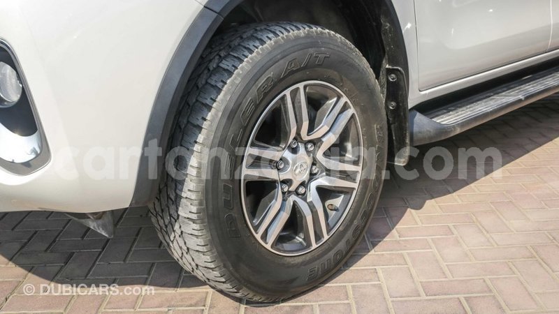 Big with watermark toyota fortuner arusha import dubai 7647