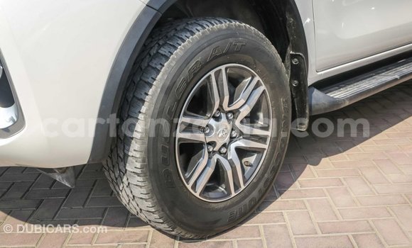 Buy Import Toyota Fortuner White Car in Import - Dubai in Arusha Buy Import Toyota Fortuner White Car in Import - Dubai in Arusha