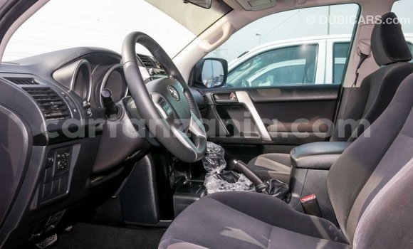 Nunua Imported Toyota Prado Nyingine Gari ndani ya Import - Dubai nchini Arusha Nunua Imported Toyota Prado Nyingine Gari ndani ya Import - Dubai nchini Arusha