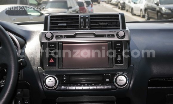 Nunua Imported Toyota Prado Nyingine Gari ndani ya Import - Dubai nchini Arusha Nunua Imported Toyota Prado Nyingine Gari ndani ya Import - Dubai nchini Arusha
