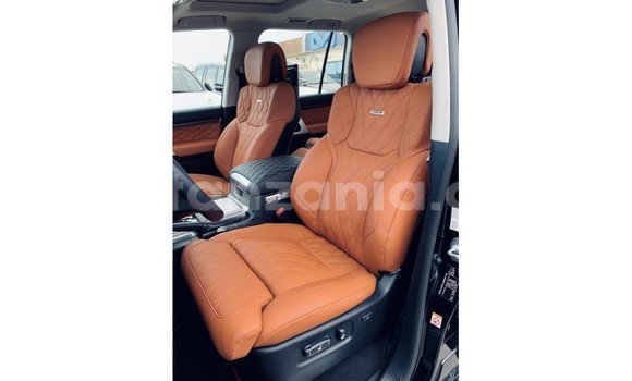 Nunua Imported Toyota Land Cruiser Nyeusi Gari ndani ya Import - Dubai nchini Arusha Nunua Imported Toyota Land Cruiser Nyeusi Gari ndani ya Import - Dubai nchini Arusha
