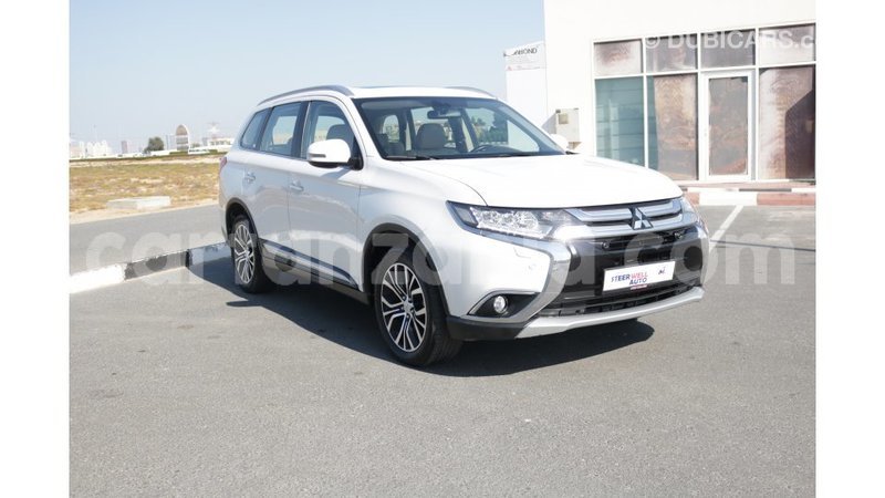 Big with watermark mitsubishi outlander arusha import dubai 7659