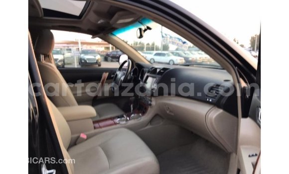 Buy Import Toyota Highlander Black Car in Import - Dubai in Arusha Buy Import Toyota Highlander Black Car in Import - Dubai in Arusha