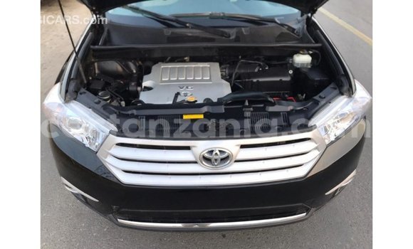 Buy Import Toyota Highlander Black Car in Import - Dubai in Arusha Buy Import Toyota Highlander Black Car in Import - Dubai in Arusha