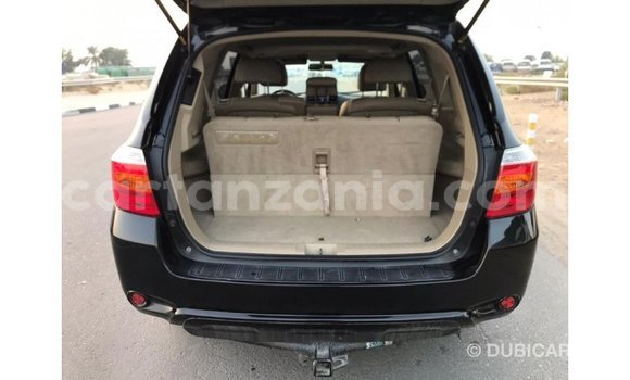 Buy Import Toyota Highlander Black Car in Import - Dubai in Arusha Buy Import Toyota Highlander Black Car in Import - Dubai in Arusha