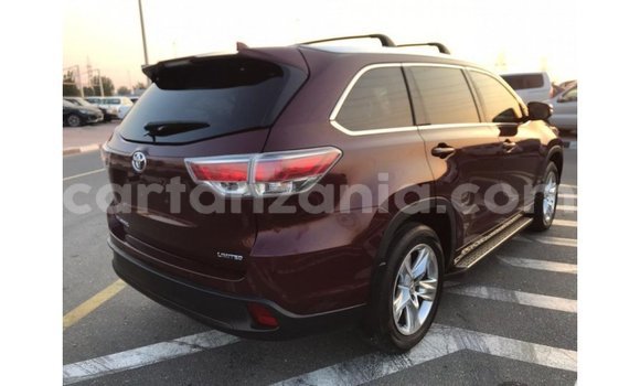 Buy Import Toyota Highlander Other Car in Import - Dubai in Arusha Buy Import Toyota Highlander Other Car in Import - Dubai in Arusha