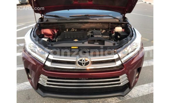 Buy Import Toyota Highlander Other Car in Import - Dubai in Arusha Buy Import Toyota Highlander Other Car in Import - Dubai in Arusha