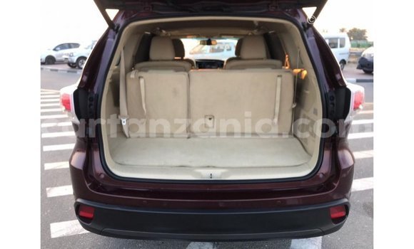 Buy Import Toyota Highlander Other Car in Import - Dubai in Arusha Buy Import Toyota Highlander Other Car in Import - Dubai in Arusha