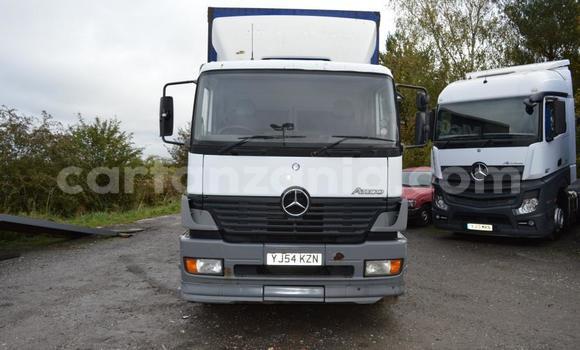 Nunua Imported DAF CF Bluu Lori ndani ya Arusha nchini Arusha Nunua Imported DAF CF Bluu Lori ndani ya Arusha nchini Arusha