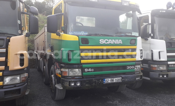 Nunua Imported Mercedes‒Benz 1117 Kijani Lori ndani ya Mwanza nchini Mwanza Nunua Imported Mercedes‒Benz 1117 Kijani Lori ndani ya Mwanza nchini Mwanza