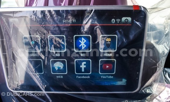 Nunua Imported Toyota Land Cruiser Nyeupe Gari ndani ya Import - Dubai nchini Arusha Nunua Imported Toyota Land Cruiser Nyeupe Gari ndani ya Import - Dubai nchini Arusha